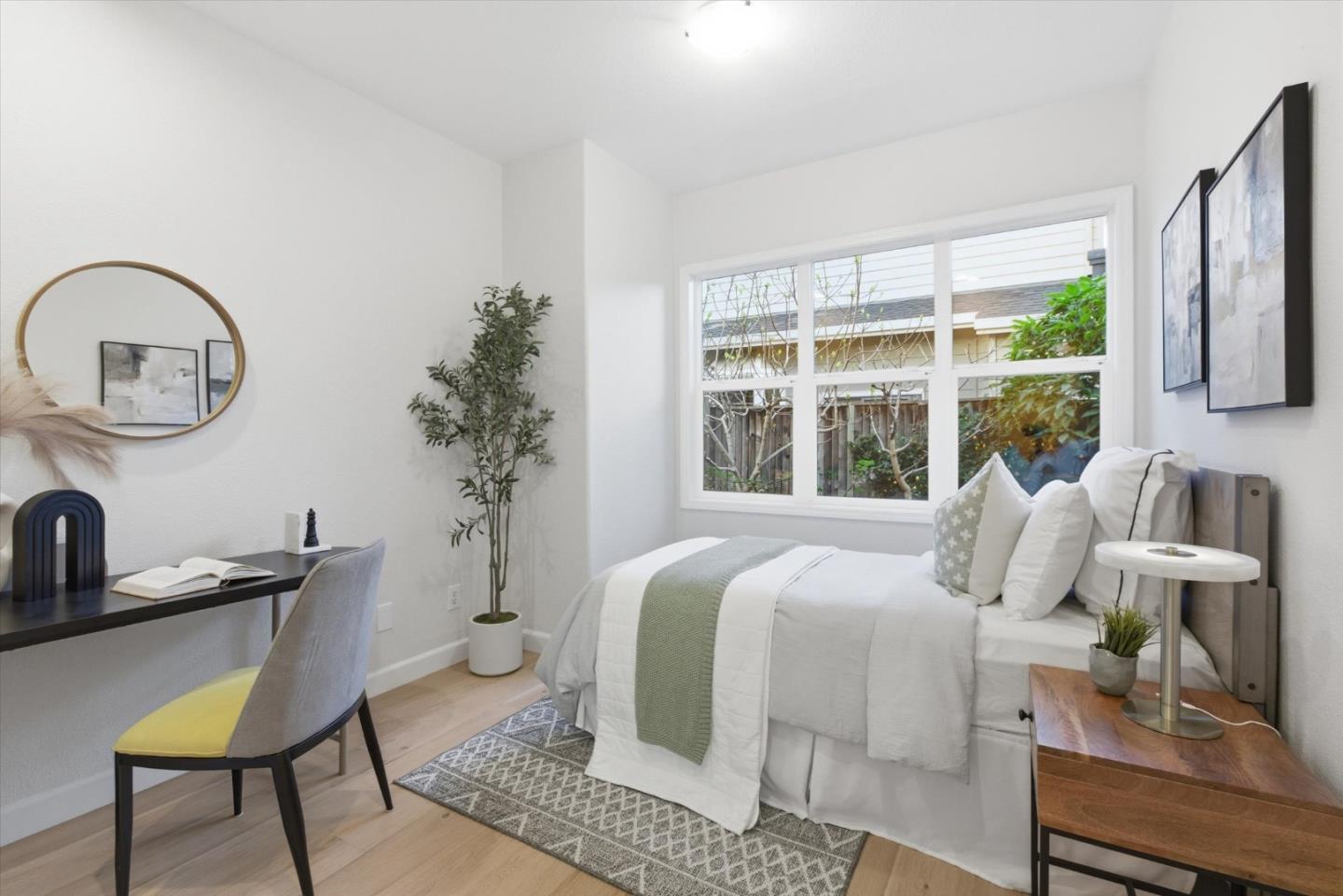 Detail Gallery Image 17 of 25 For 120 Orchard Ave, Mountain View,  CA 94043 - 4 Beds | 3 Baths