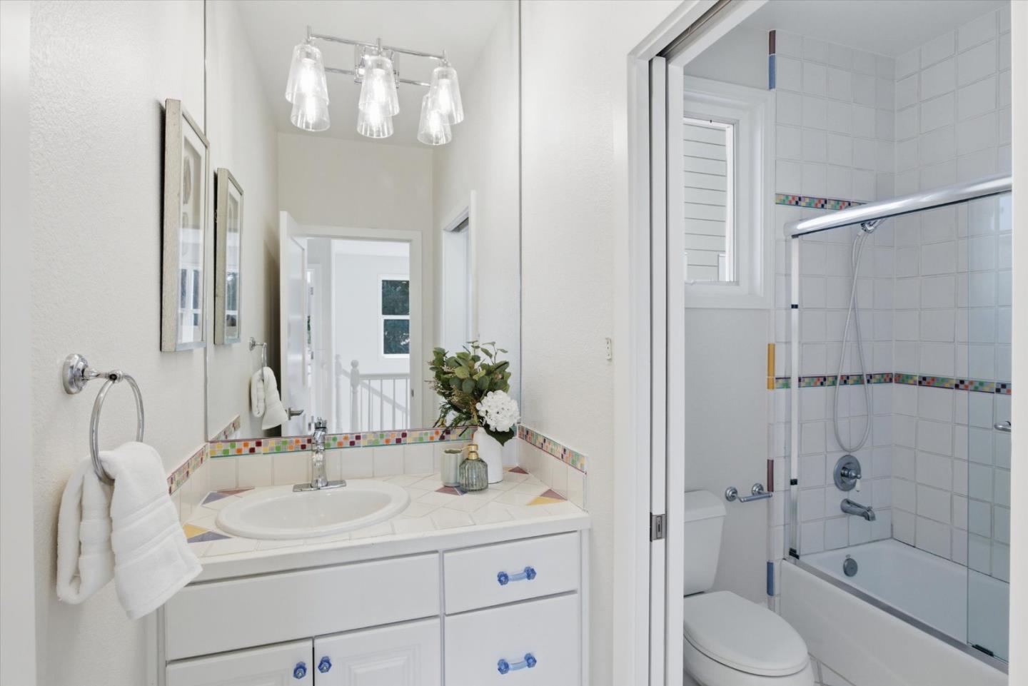 Detail Gallery Image 22 of 25 For 120 Orchard Ave, Mountain View,  CA 94043 - 4 Beds | 3 Baths