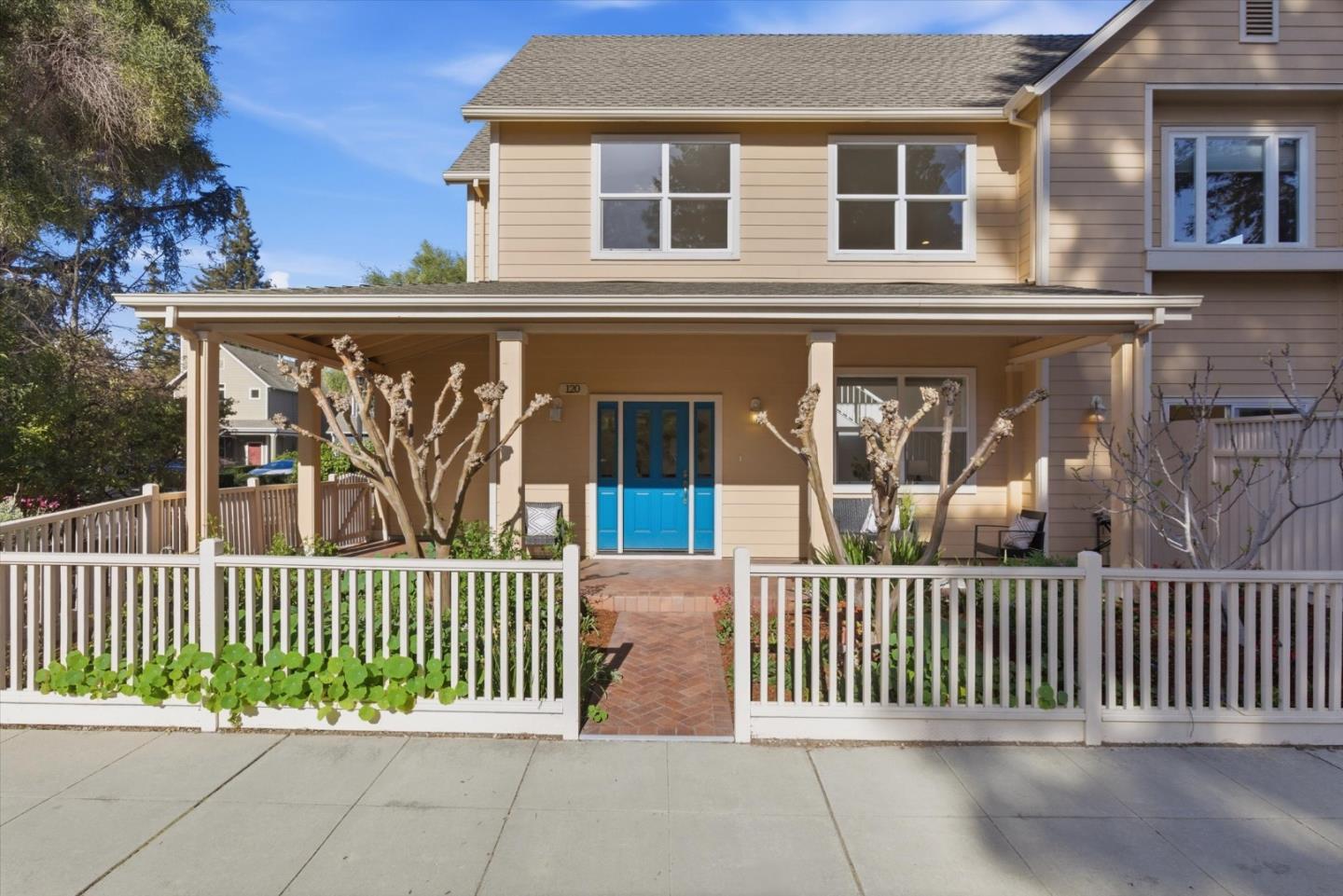 Detail Gallery Image 4 of 25 For 120 Orchard Ave, Mountain View,  CA 94043 - 4 Beds | 3 Baths