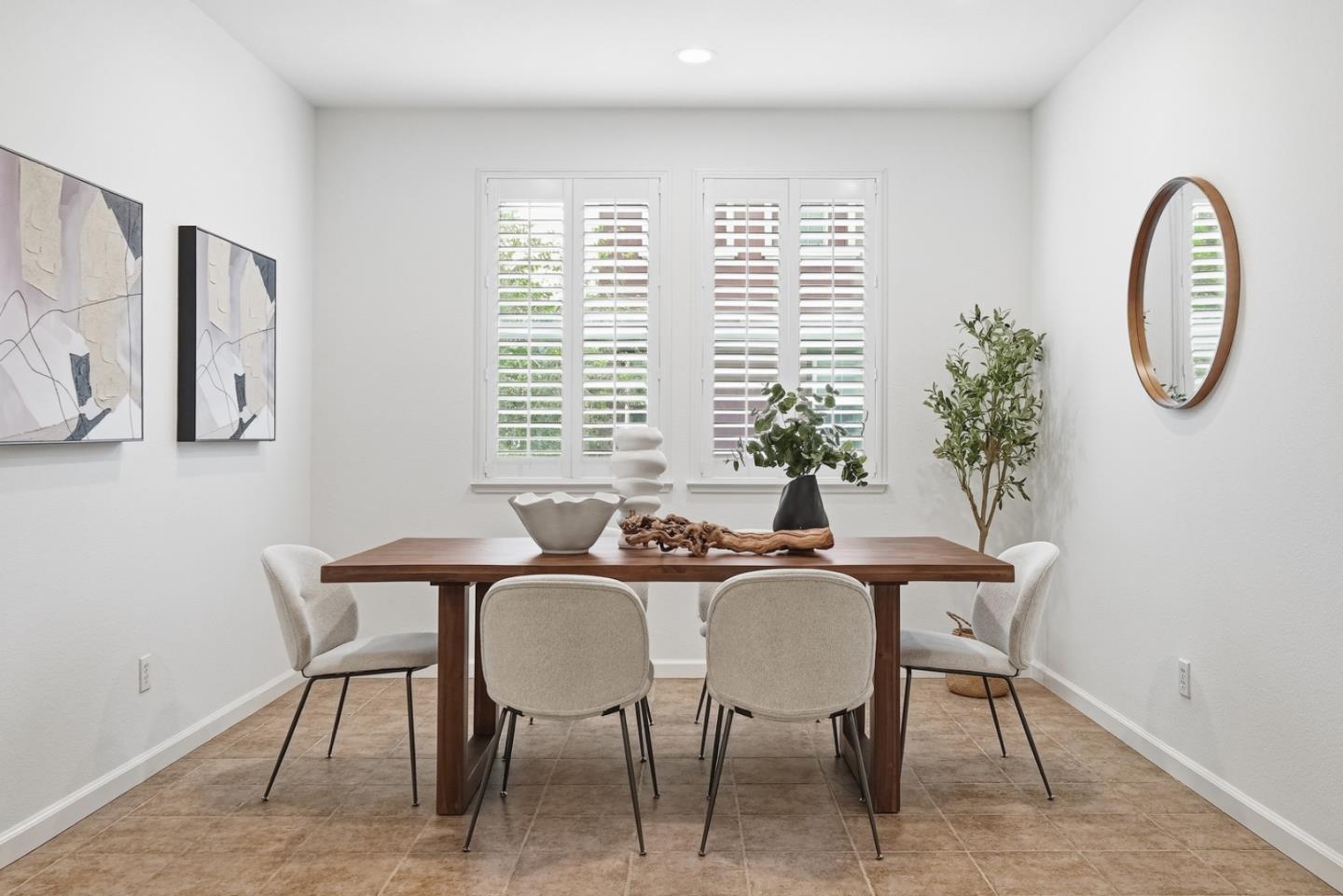 Detail Gallery Image 17 of 40 For 1247 Arabica Ter, San Jose,  CA 95126 - 2 Beds | 2/1 Baths