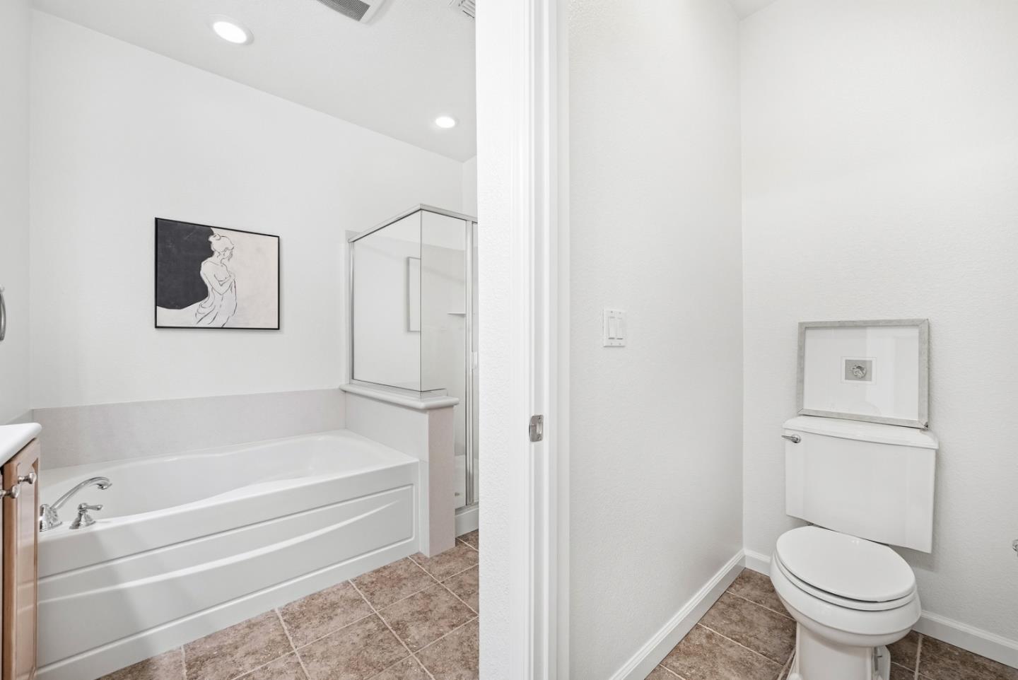 Detail Gallery Image 23 of 40 For 1247 Arabica Ter, San Jose,  CA 95126 - 2 Beds | 2/1 Baths