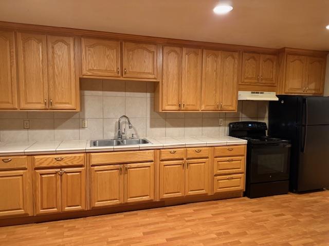 Detail Gallery Image 4 of 12 For 466 Calaveras Dr, Salinas,  CA 93906 - 4 Beds | 2 Baths