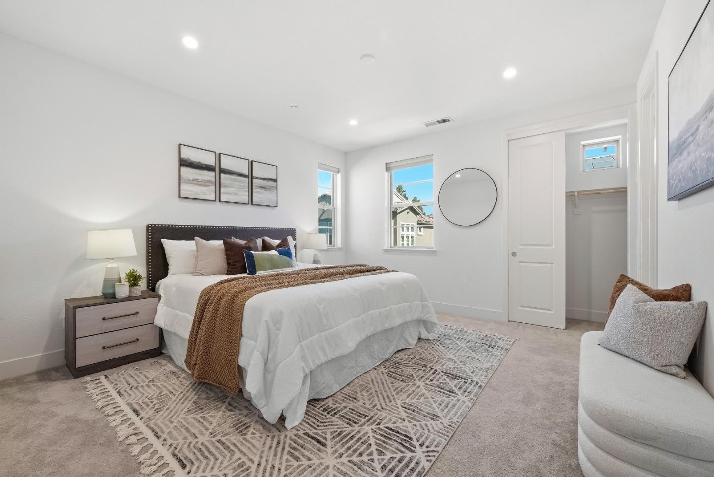 Detail Gallery Image 17 of 52 For 1208 San Ramon Ave, Mountain View,  CA 94043 - 4 Beds | 3/1 Baths