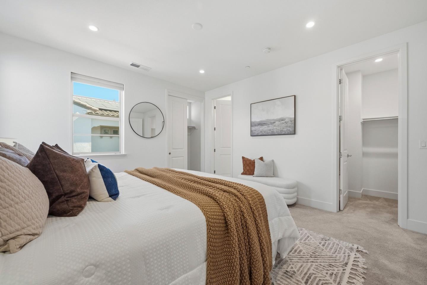 Detail Gallery Image 19 of 52 For 1208 San Ramon Ave, Mountain View,  CA 94043 - 4 Beds | 3/1 Baths