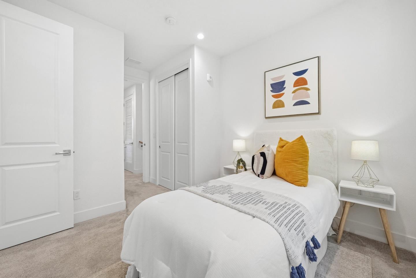 Detail Gallery Image 27 of 52 For 1208 San Ramon Ave, Mountain View,  CA 94043 - 4 Beds | 3/1 Baths