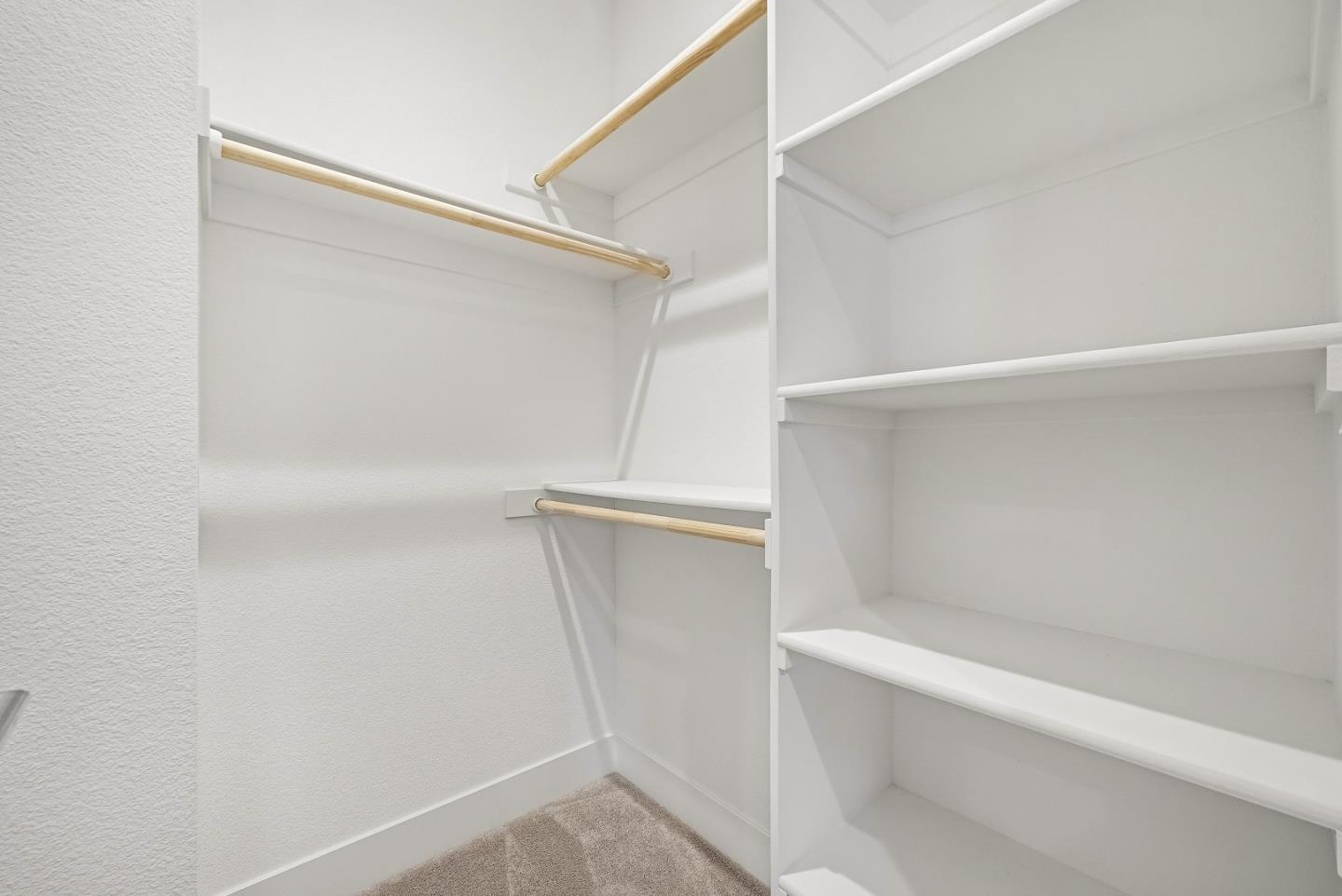 Detail Gallery Image 29 of 52 For 1208 San Ramon Ave, Mountain View,  CA 94043 - 4 Beds | 3/1 Baths