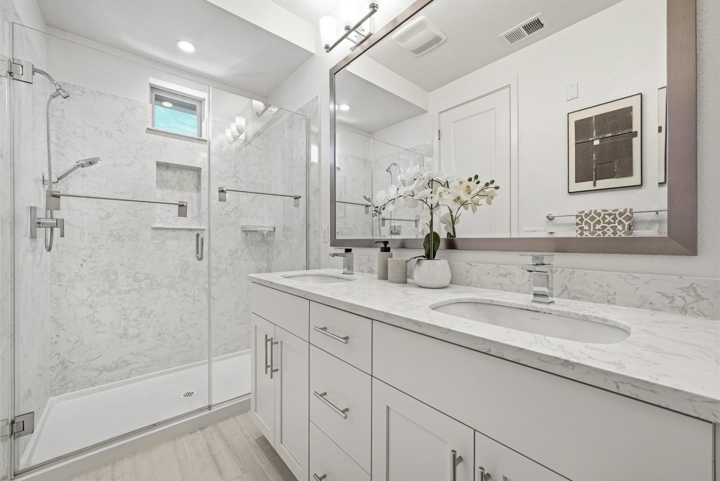 Detail Gallery Image 30 of 52 For 1208 San Ramon Ave, Mountain View,  CA 94043 - 4 Beds | 3/1 Baths