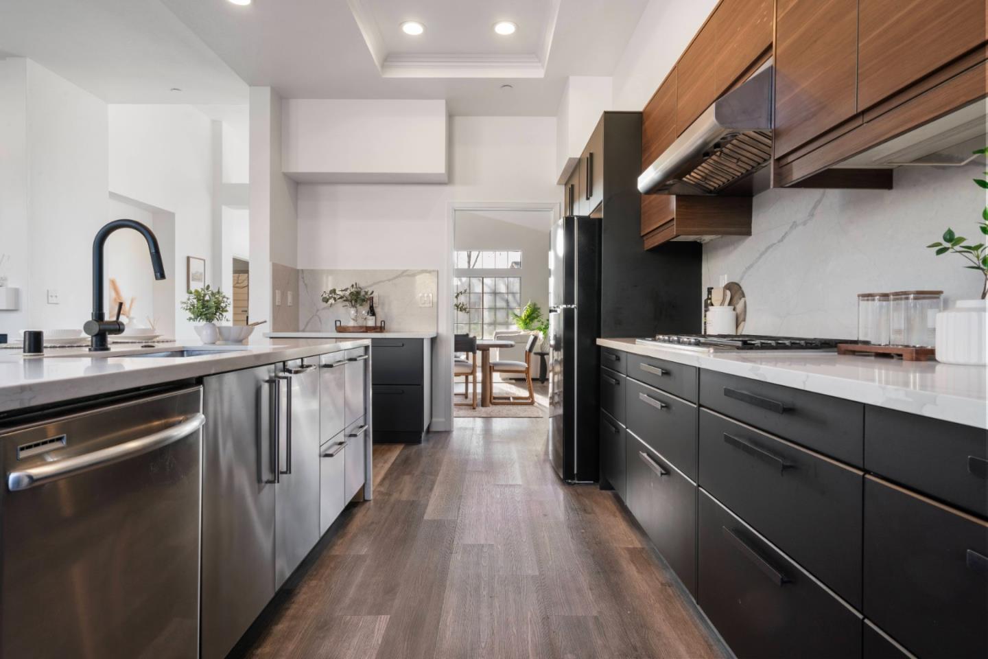 Detail Gallery Image 18 of 53 For 31500 Silvertide Dr, Union City,  CA 94587 - 4 Beds | 2 Baths