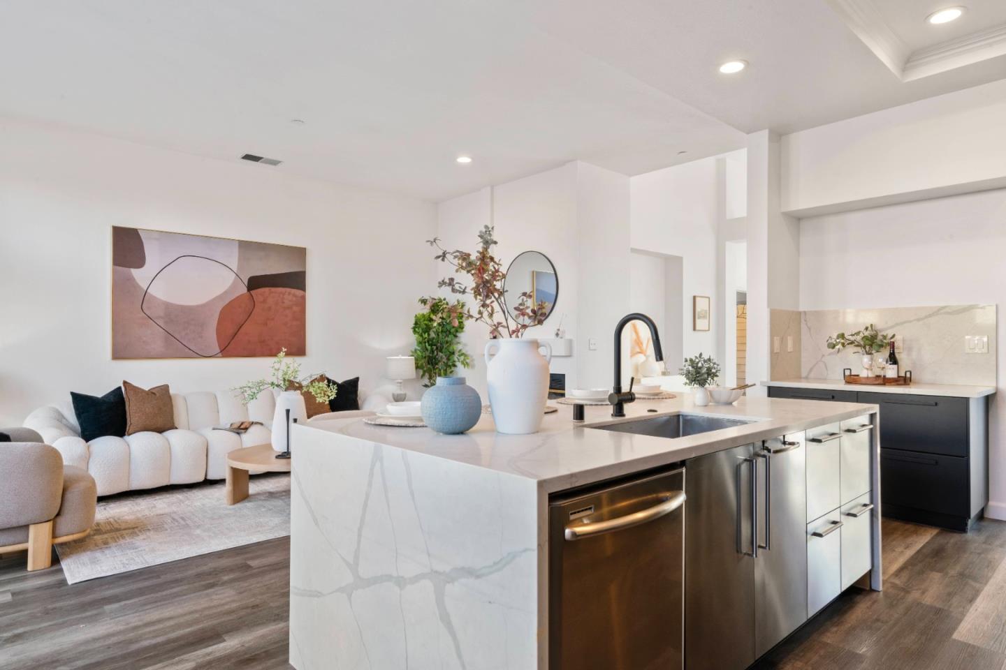 Detail Gallery Image 24 of 53 For 31500 Silvertide Dr, Union City,  CA 94587 - 4 Beds | 2 Baths