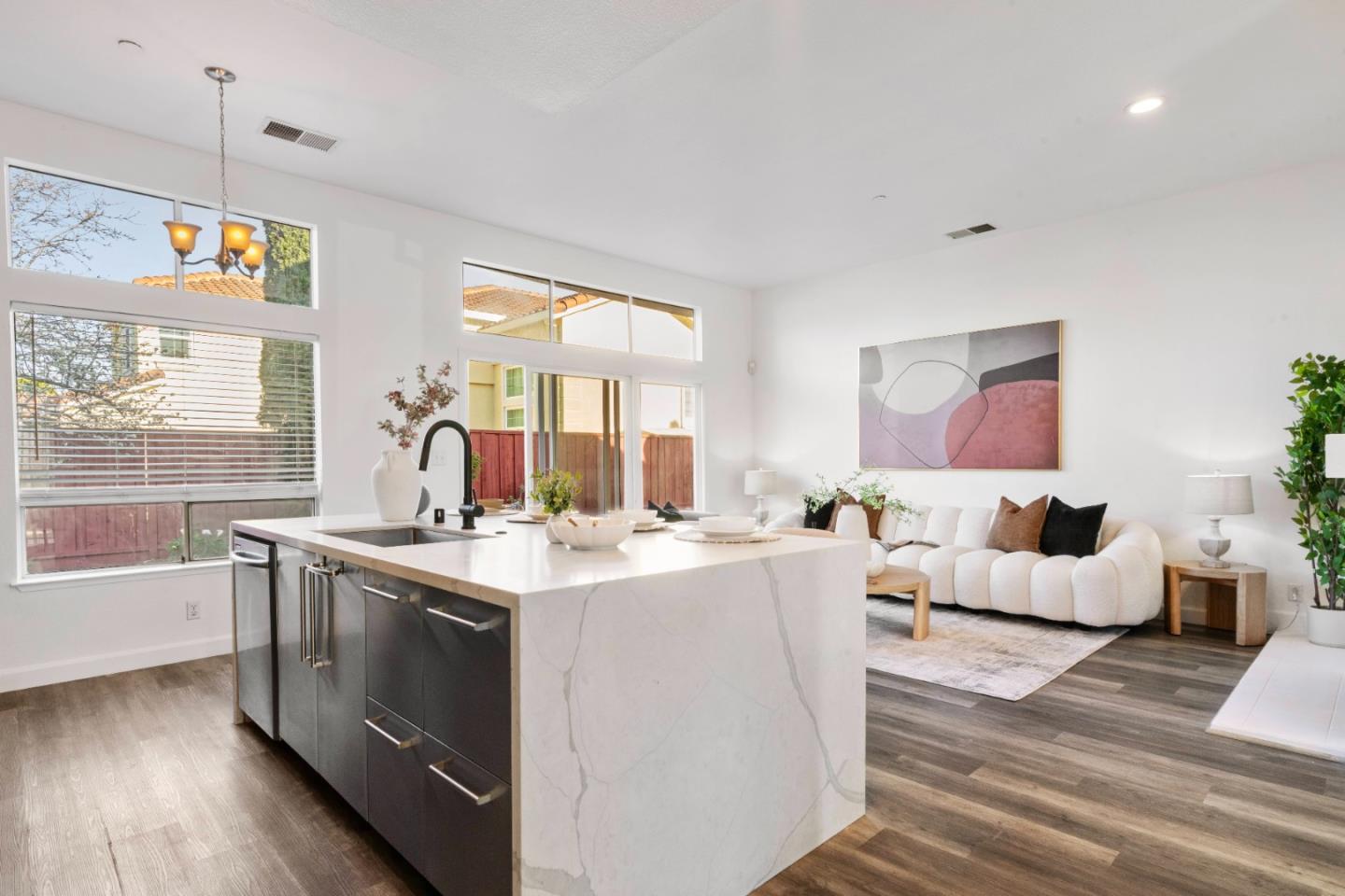 Detail Gallery Image 25 of 53 For 31500 Silvertide Dr, Union City,  CA 94587 - 4 Beds | 2 Baths