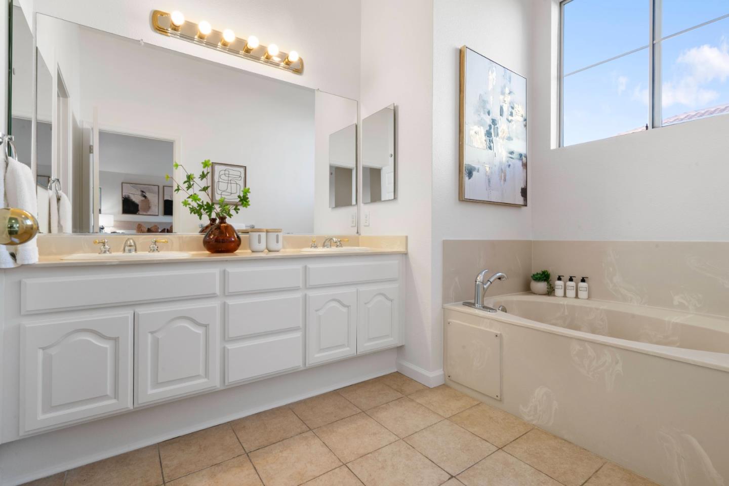 Detail Gallery Image 42 of 53 For 31500 Silvertide Dr, Union City,  CA 94587 - 4 Beds | 2 Baths