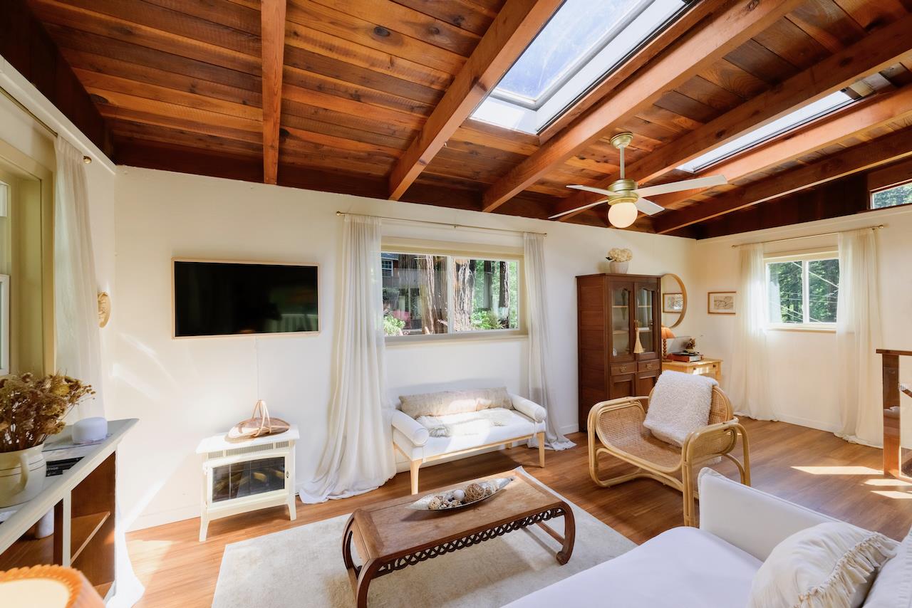 Detail Gallery Image 3 of 111 For 10735 Westwood Rd, Felton,  CA 95018 - 4 Beds | 2 Baths