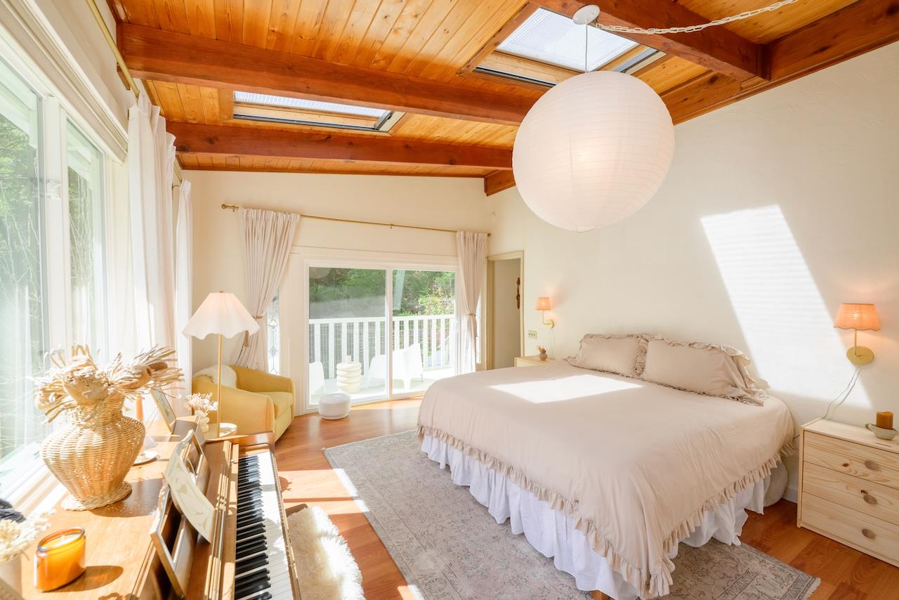 Detail Gallery Image 4 of 111 For 10735 Westwood Rd, Felton,  CA 95018 - 4 Beds | 2 Baths