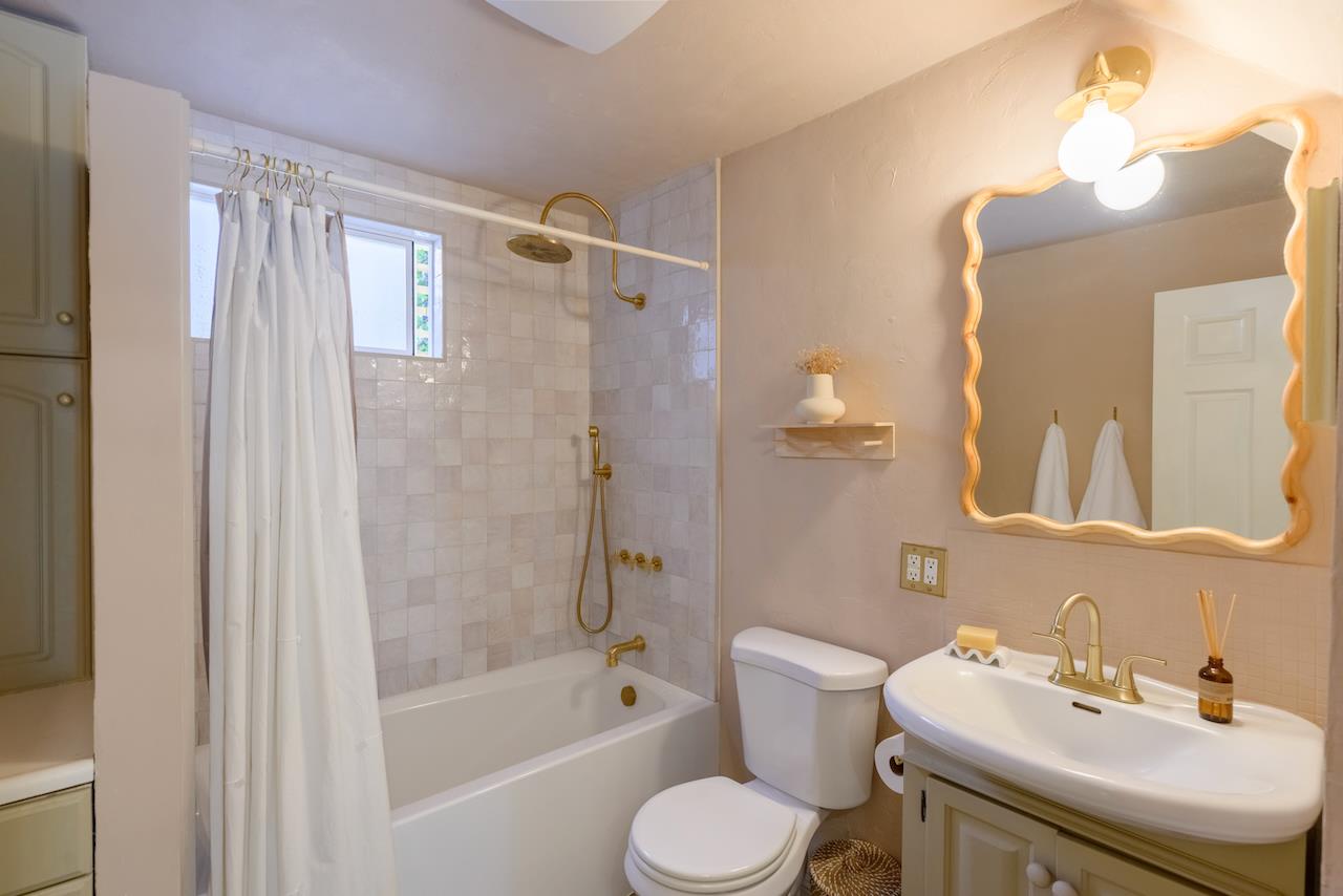 Detail Gallery Image 5 of 111 For 10735 Westwood Rd, Felton,  CA 95018 - 4 Beds | 2 Baths