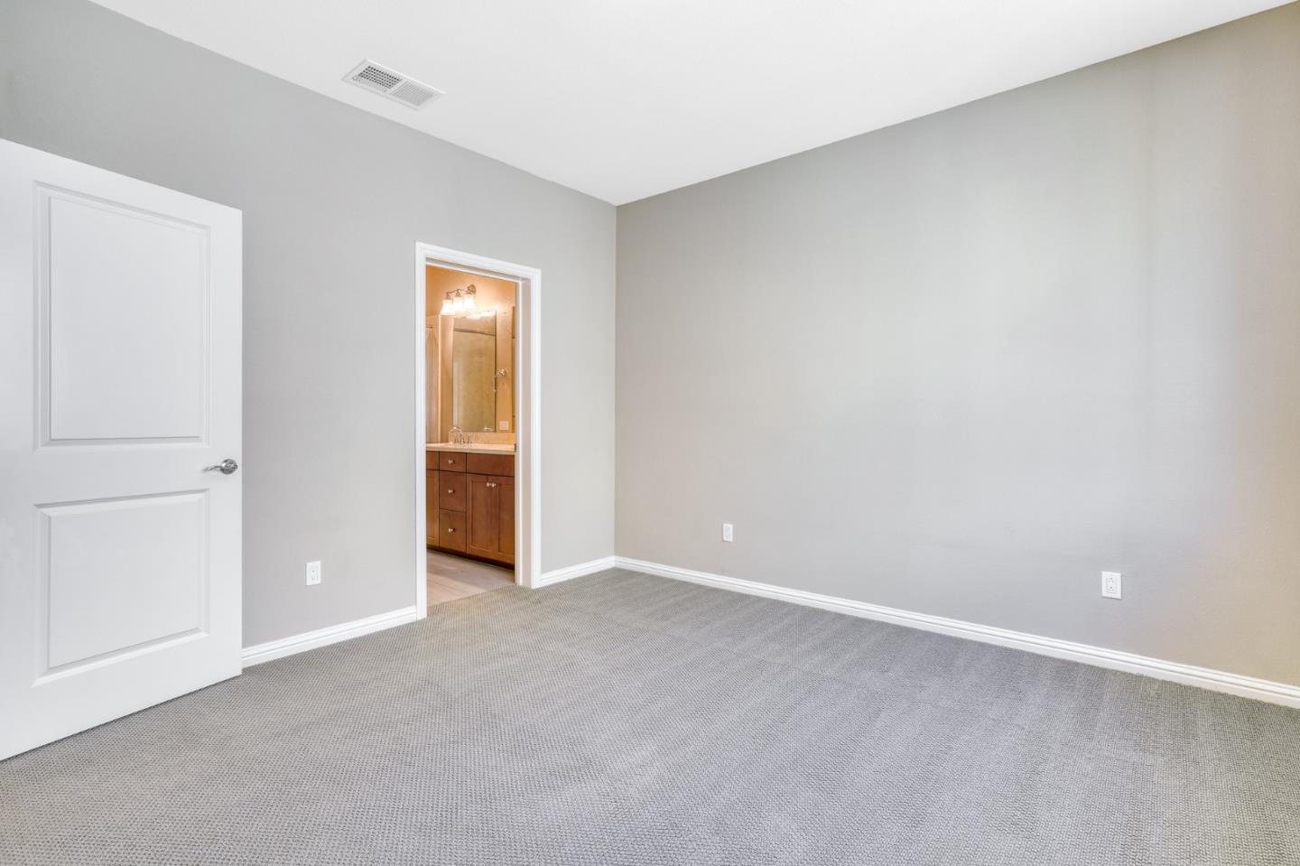 Photo #13: ML82038041 Listing: Photo #13