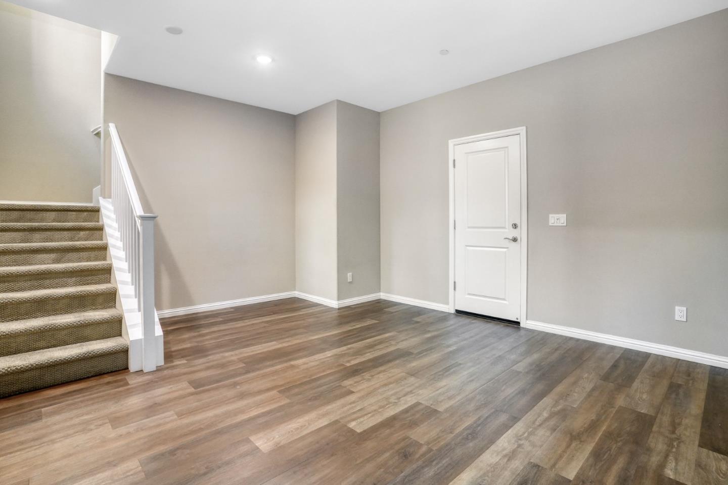 Photo #22: ML82038041 Listing: Photo #22