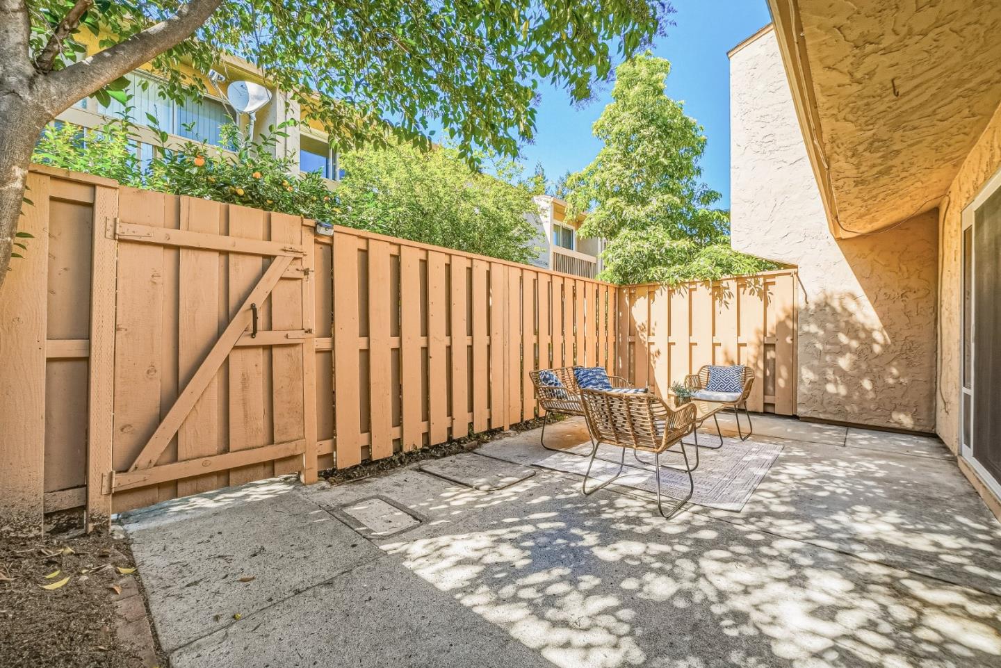 Detail Gallery Image 25 of 37 For 125 Connemara Way #85,  Sunnyvale,  CA 94087 - 2 Beds | 1 Baths