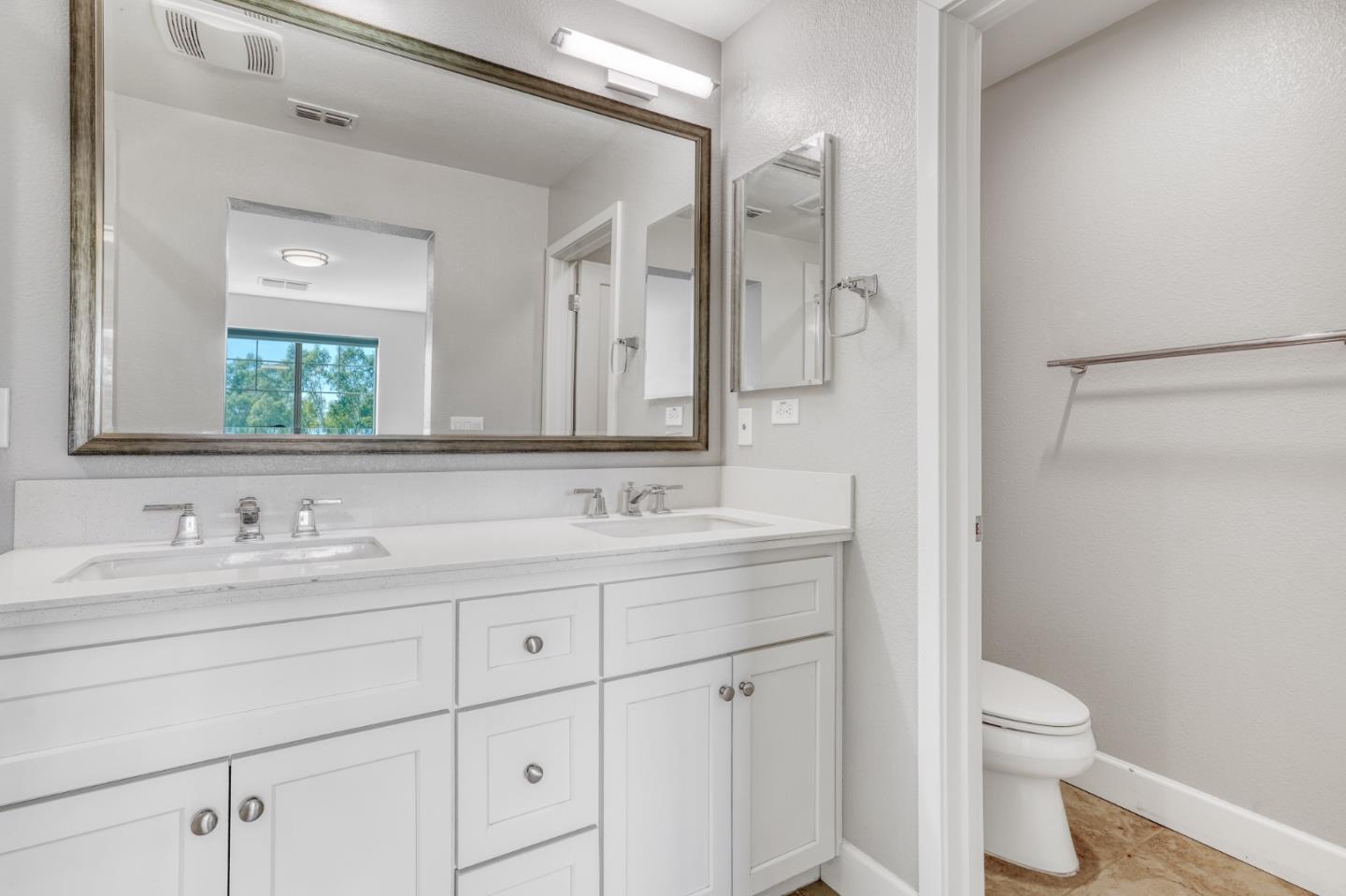 Detail Gallery Image 19 of 57 For 897 Tranquility Cir #5,  Livermore,  CA 94551 - 3 Beds | 3/1 Baths