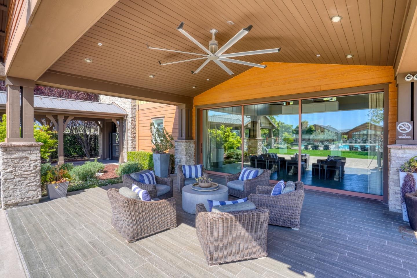 Detail Gallery Image 40 of 57 For 897 Tranquility Cir #5,  Livermore,  CA 94551 - 3 Beds | 3/1 Baths