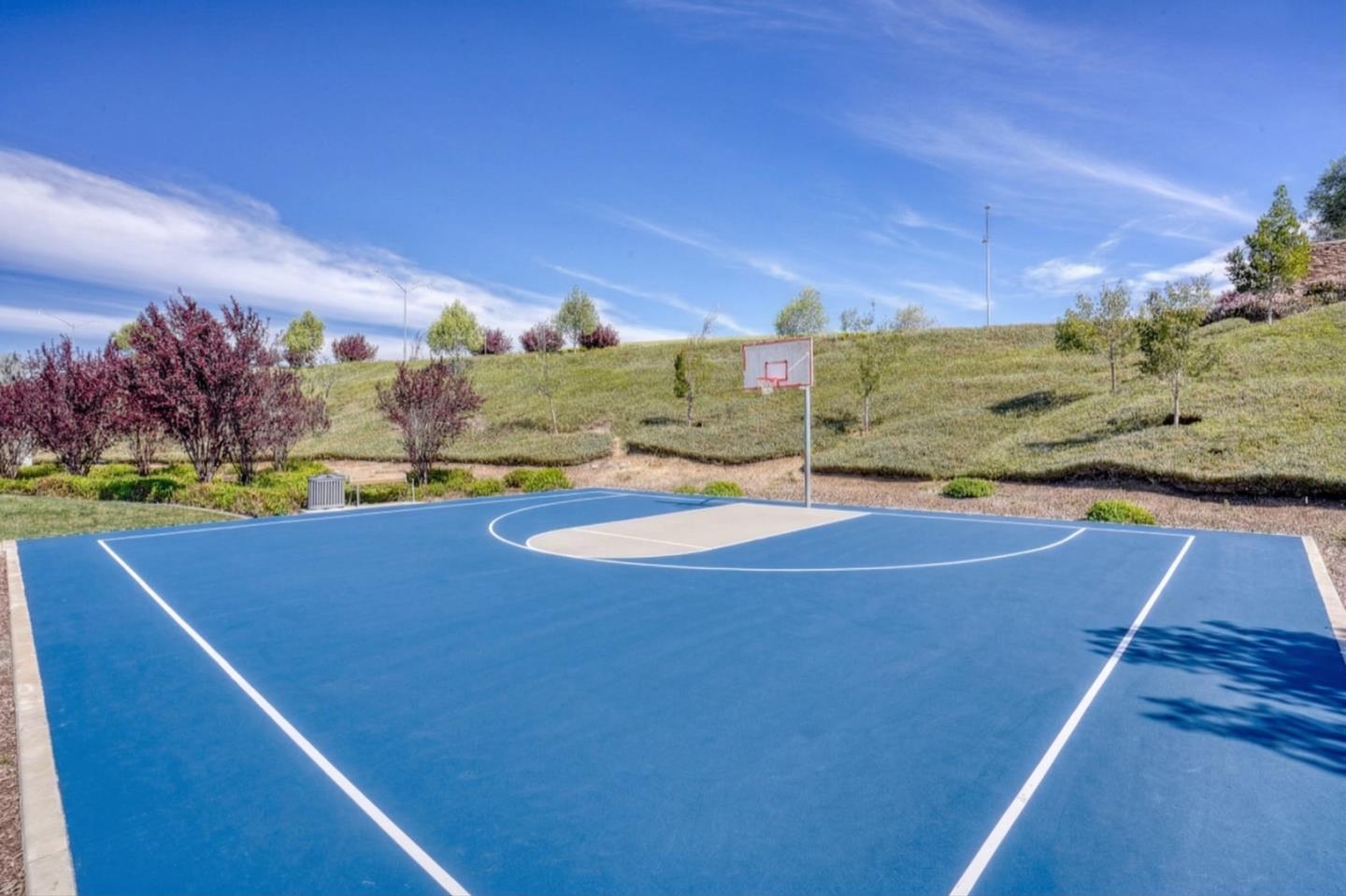 Detail Gallery Image 48 of 57 For 897 Tranquility Cir #5,  Livermore,  CA 94551 - 3 Beds | 3/1 Baths