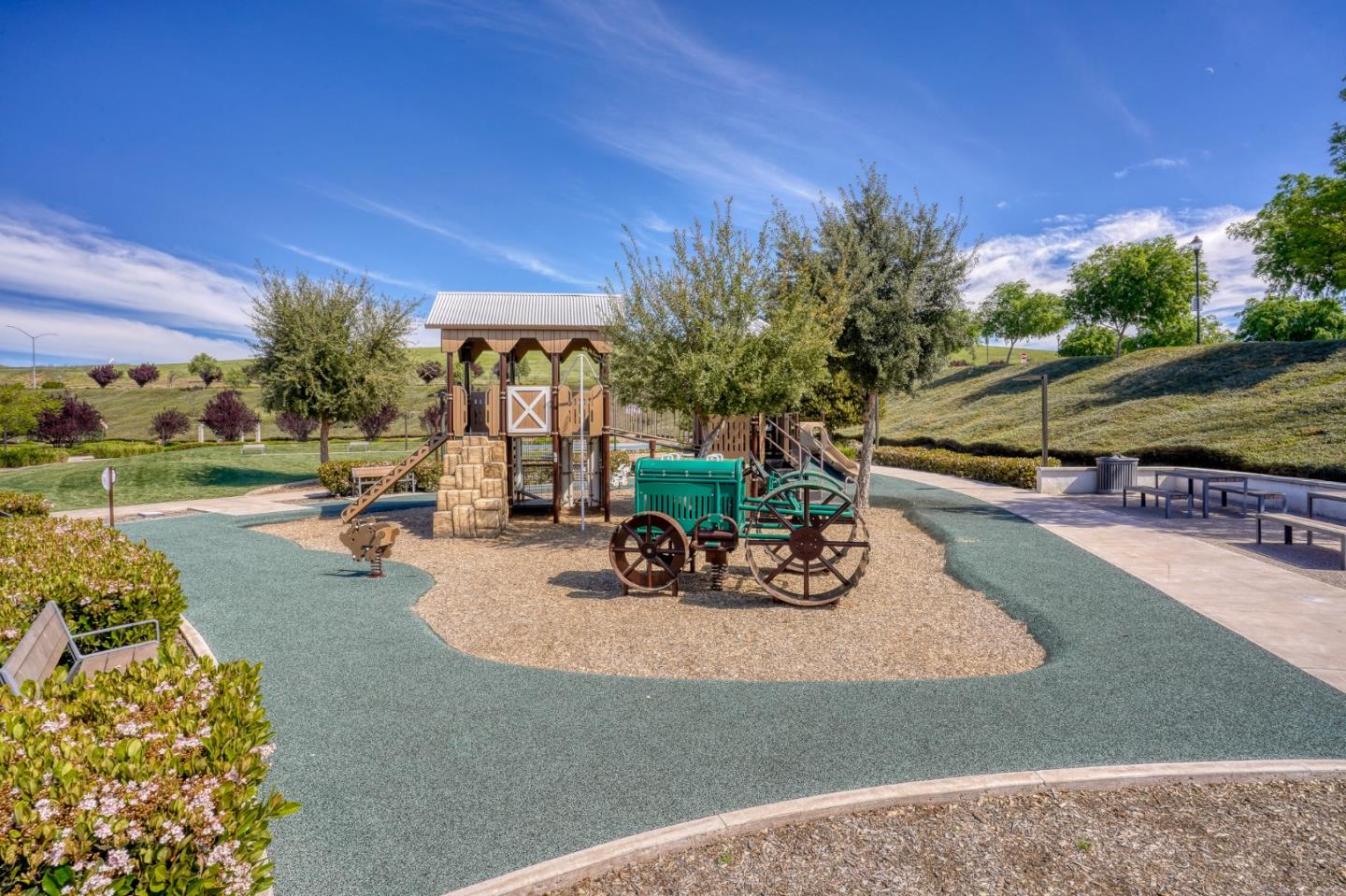 Detail Gallery Image 49 of 57 For 897 Tranquility Cir #5,  Livermore,  CA 94551 - 3 Beds | 3/1 Baths