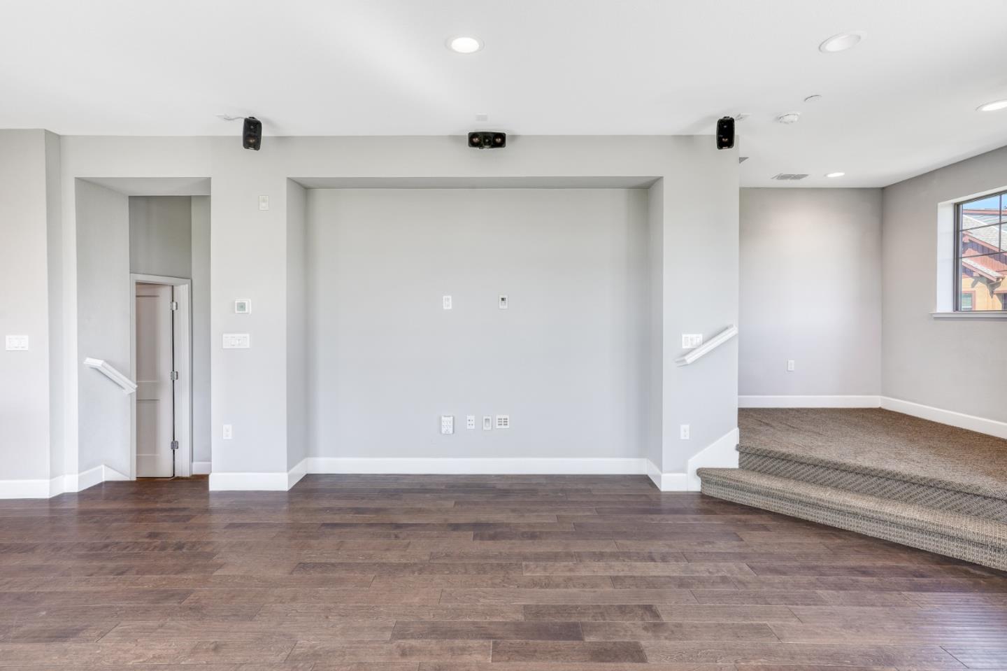 Detail Gallery Image 9 of 57 For 897 Tranquility Cir #5,  Livermore,  CA 94551 - 3 Beds | 3/1 Baths