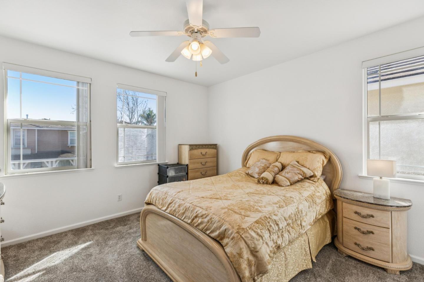 Detail Gallery Image 20 of 29 For 2428 Hanson Dr, Fairfield,  CA 94533 - 3 Beds | 2/1 Baths