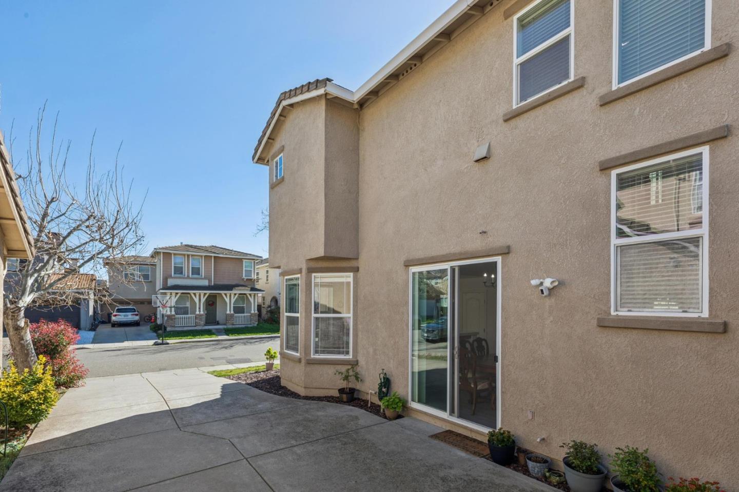 Detail Gallery Image 29 of 29 For 2428 Hanson Dr, Fairfield,  CA 94533 - 3 Beds | 2/1 Baths