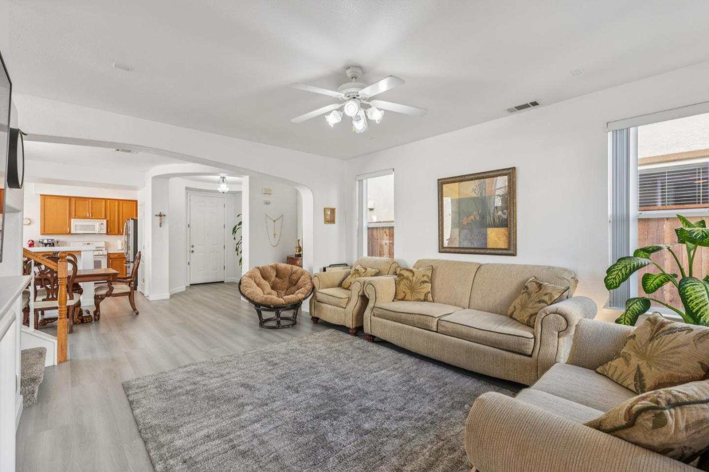 Detail Gallery Image 7 of 29 For 2428 Hanson Dr, Fairfield,  CA 94533 - 3 Beds | 2/1 Baths