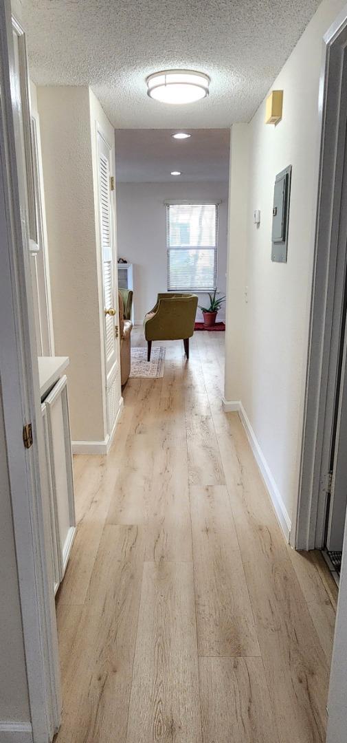 Detail Gallery Image 11 of 22 For 4943 Conway Ter, Fremont,  CA 94555 - 2 Beds | 2 Baths