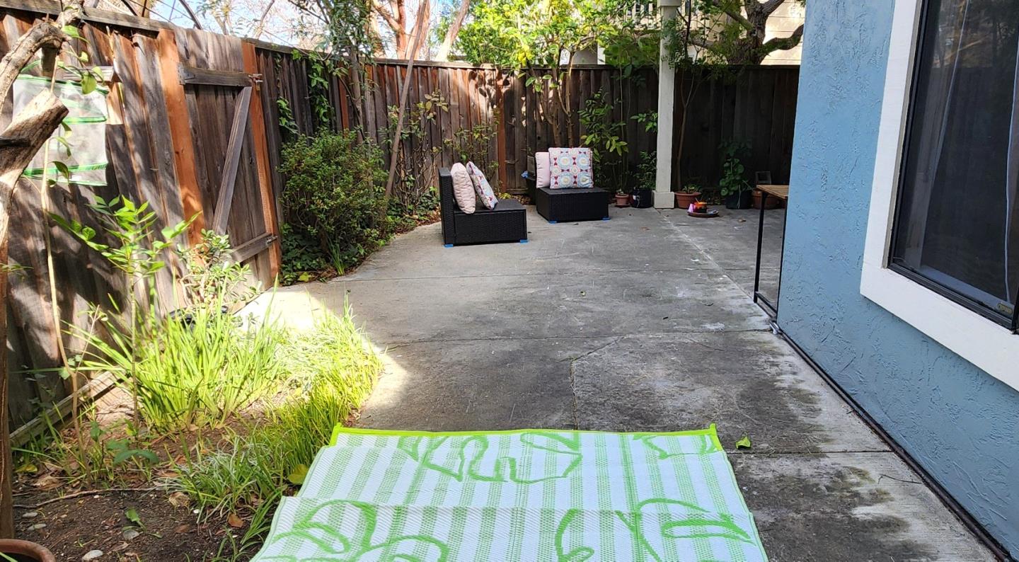 Detail Gallery Image 18 of 22 For 4943 Conway Ter, Fremont,  CA 94555 - 2 Beds | 2 Baths