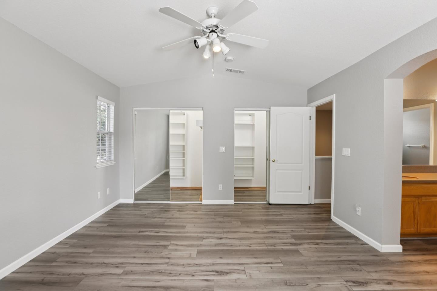 Detail Gallery Image 16 of 42 For 2159 Walsingham Ct #62,  Tracy,  CA 95376 - 3 Beds | 2/1 Baths