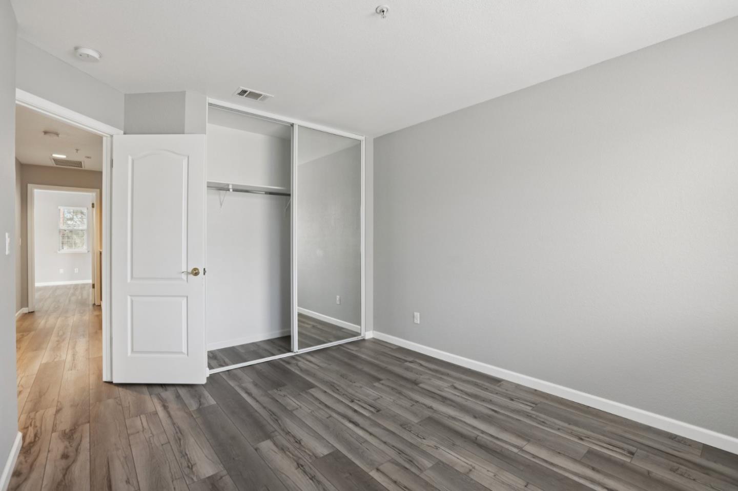 Detail Gallery Image 26 of 42 For 2159 Walsingham Ct #62,  Tracy,  CA 95376 - 3 Beds | 2/1 Baths