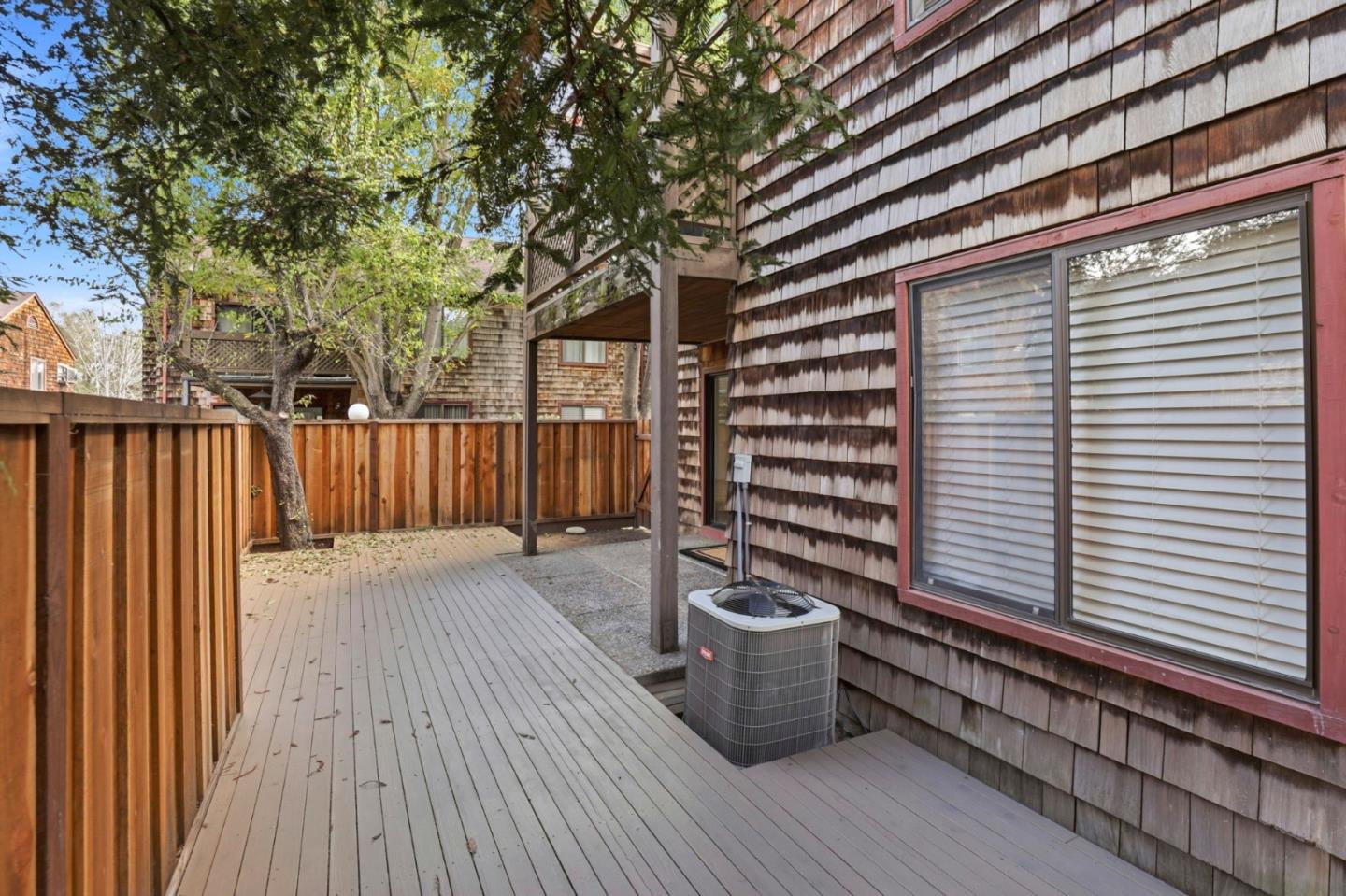 Detail Gallery Image 26 of 42 For 1555 Hecker Pass Rd #H102,  Gilroy,  CA 95020 - 2 Beds | 2 Baths