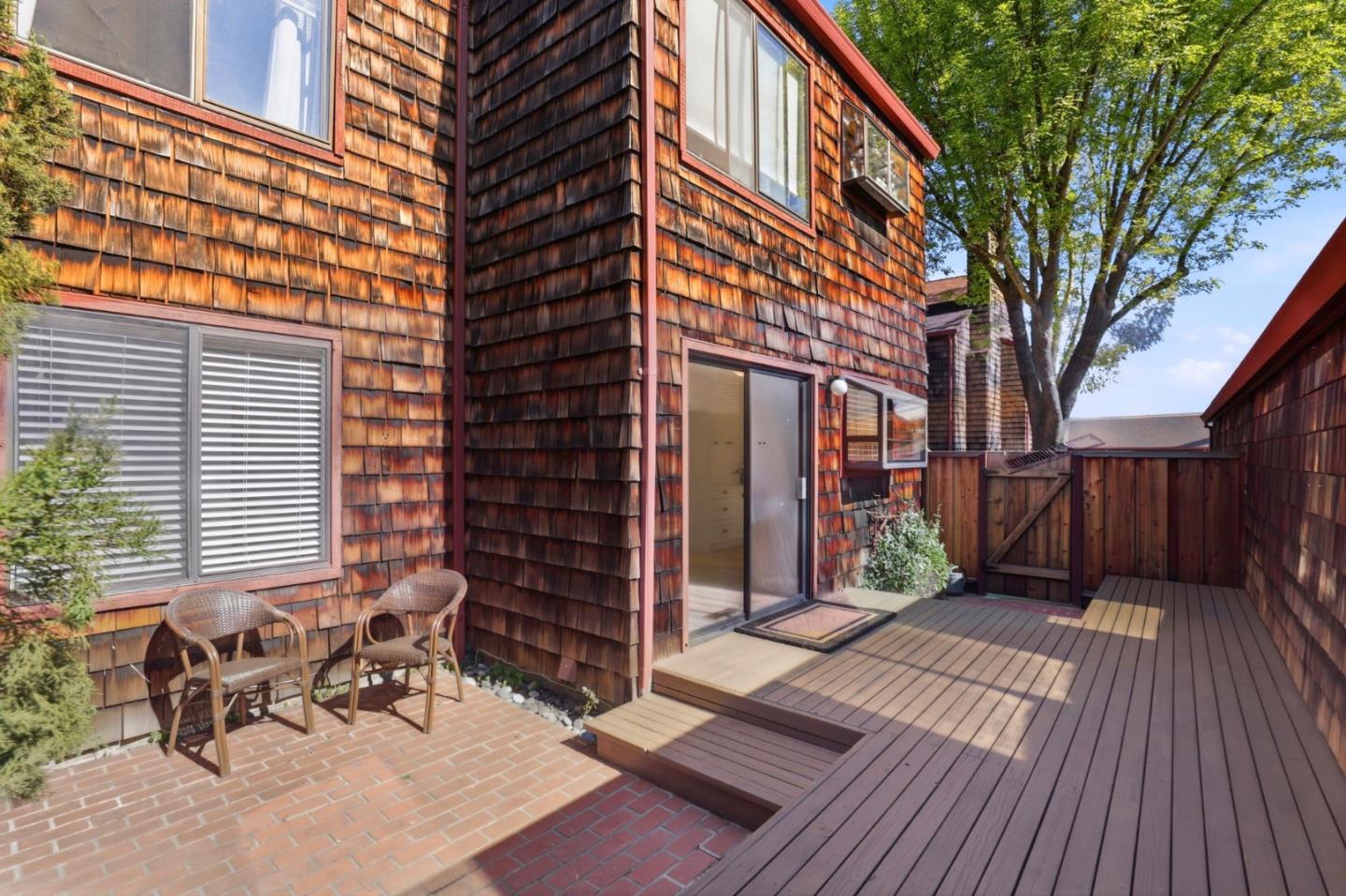 Detail Gallery Image 31 of 42 For 1555 Hecker Pass Rd #H102,  Gilroy,  CA 95020 - 2 Beds | 2 Baths