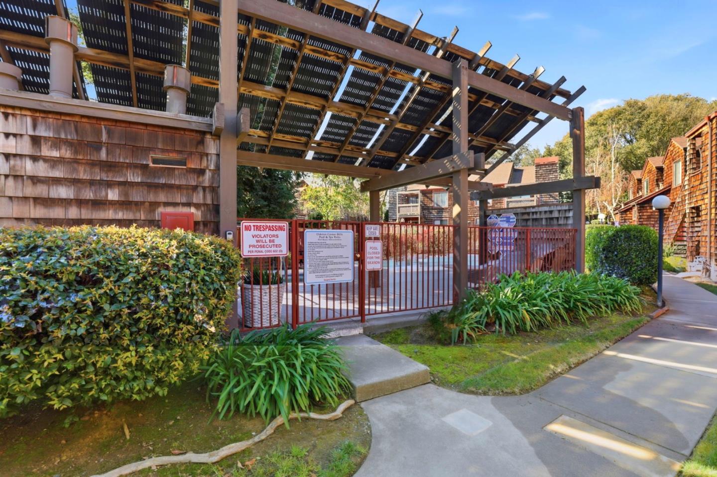 Detail Gallery Image 34 of 42 For 1555 Hecker Pass Rd #H102,  Gilroy,  CA 95020 - 2 Beds | 2 Baths