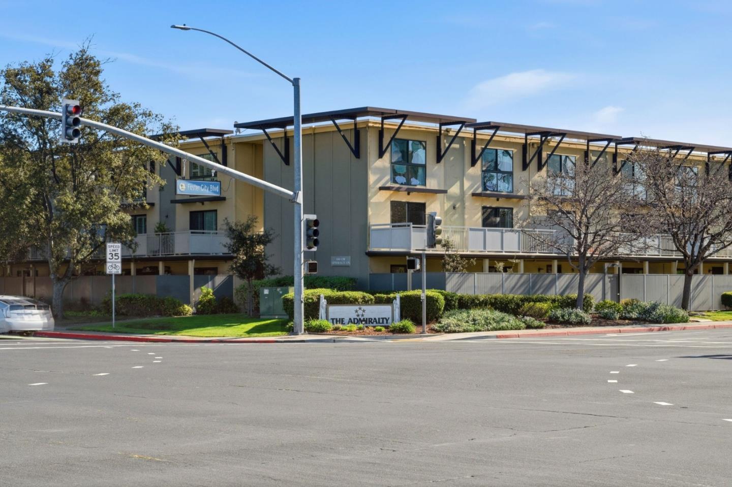 Detail Gallery Image 41 of 43 For 1214 Admiralty Ln, Foster City,  CA 94404 - 3 Beds | 2/1 Baths