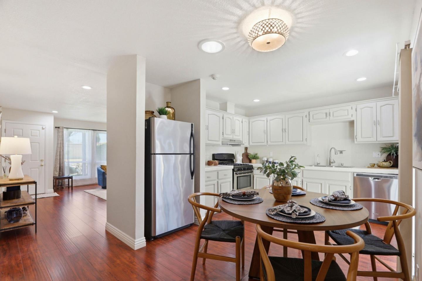 Detail Gallery Image 13 of 32 For 2019 Malden Ave, San Jose,  CA 95122 - 3 Beds | 2 Baths