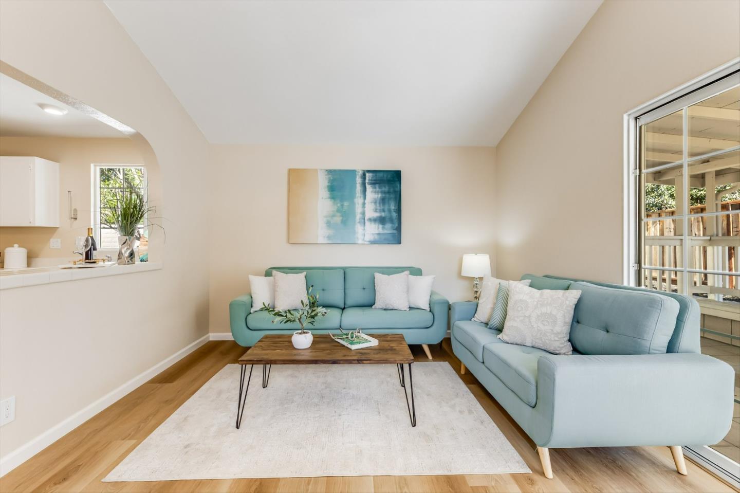 Detail Gallery Image 17 of 31 For 1314 Old Abbey Pl, San Jose,  CA 95132 - 3 Beds | 2 Baths