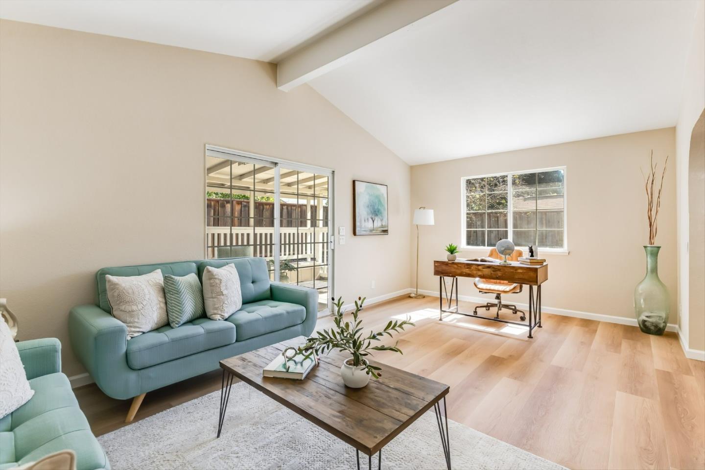 Detail Gallery Image 18 of 31 For 1314 Old Abbey Pl, San Jose,  CA 95132 - 3 Beds | 2 Baths