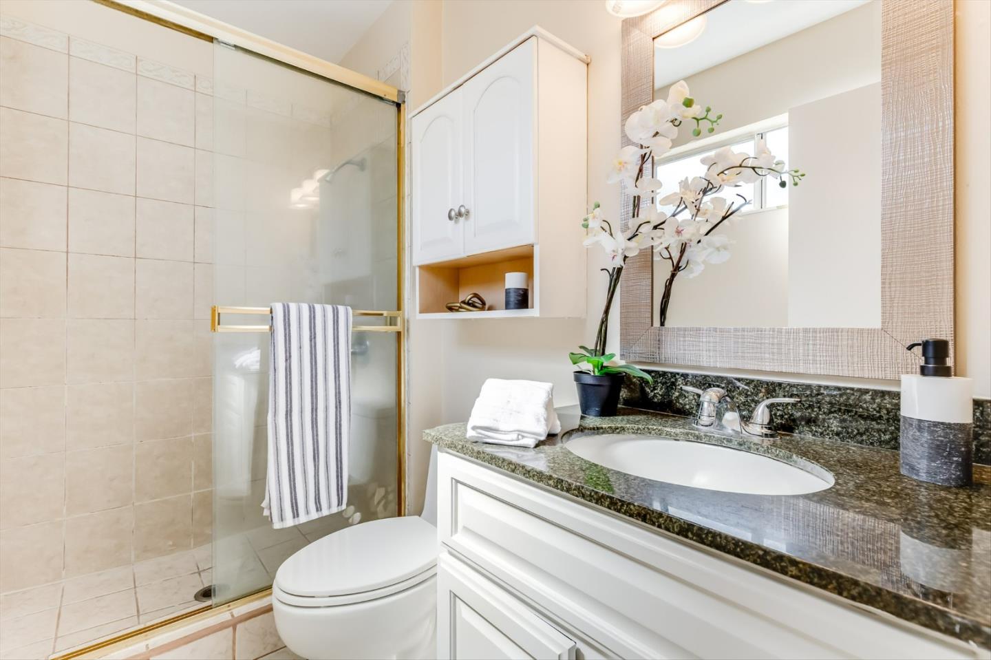 Detail Gallery Image 23 of 31 For 1314 Old Abbey Pl, San Jose,  CA 95132 - 3 Beds | 2 Baths