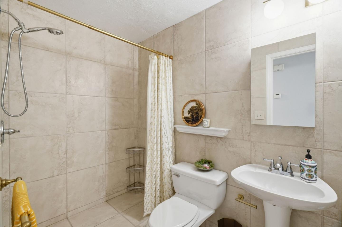 Detail Gallery Image 25 of 28 For 95 Hobson St 6a,  San Jose,  CA 95110 - 2 Beds | 2 Baths