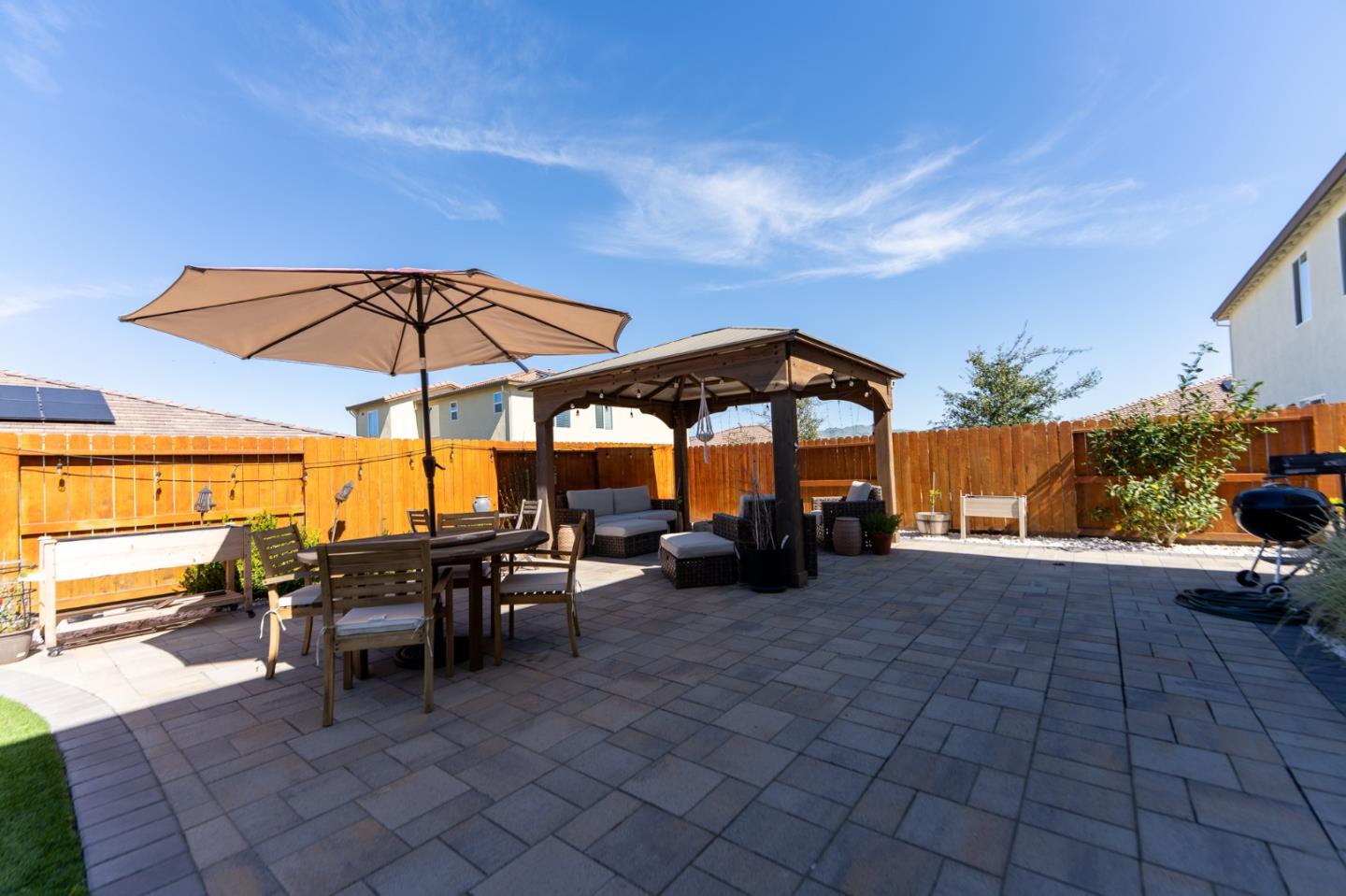 Detail Gallery Image 53 of 61 For 1880 Violet Dr, Hollister,  CA 95023 - 5 Beds | 3/1 Baths