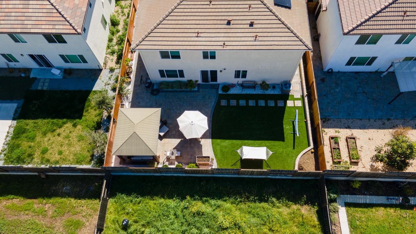 Detail Gallery Image 59 of 61 For 1880 Violet Dr, Hollister,  CA 95023 - 5 Beds | 3/1 Baths