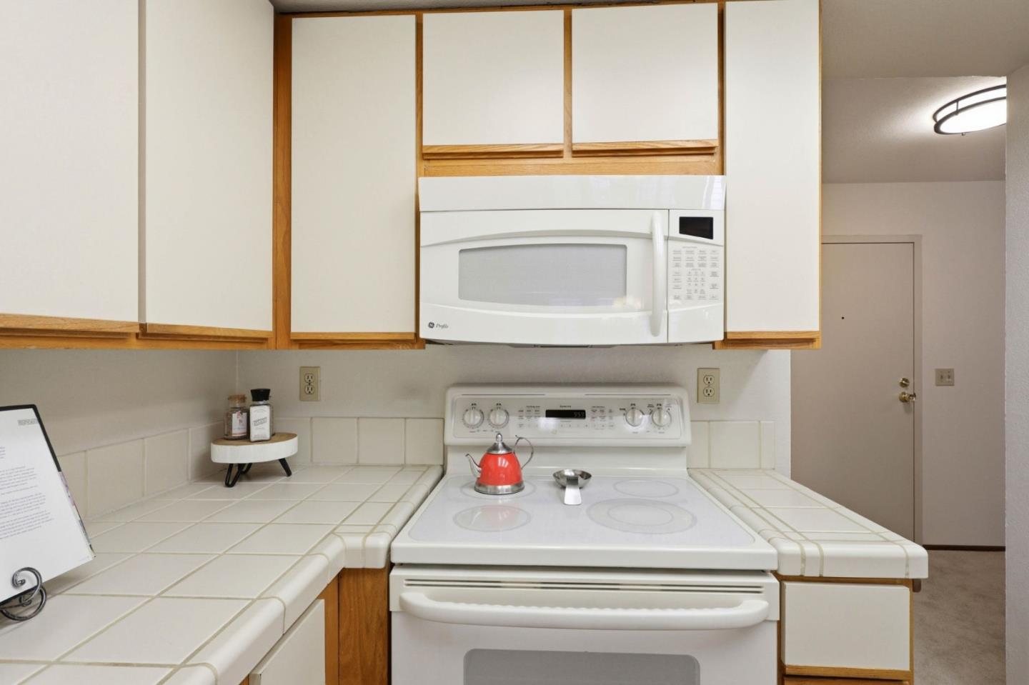 Detail Gallery Image 12 of 34 For 840 Sea Spray Ln #202,  Foster City,  CA 94404 - 2 Beds | 2 Baths