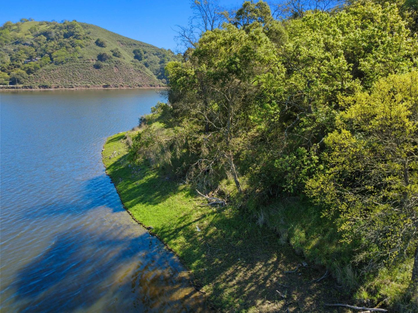 17556 Chesbro Lake Drive, Morgan Hill, CA, 95037