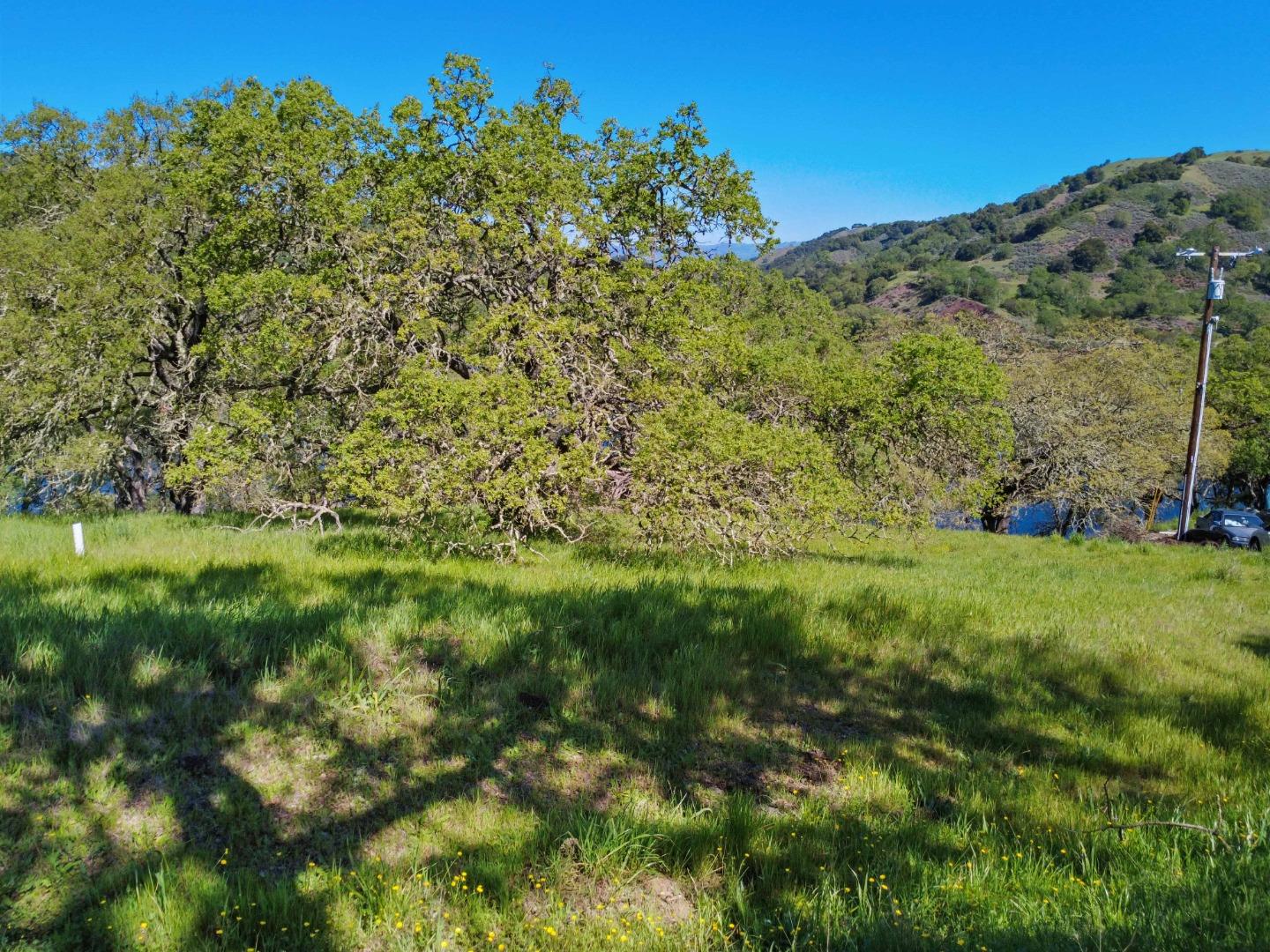 Detail Gallery Image 6 of 10 For 17556 Chesbro Lake Dr, Morgan Hill,  CA 95037 - – Beds | – Baths