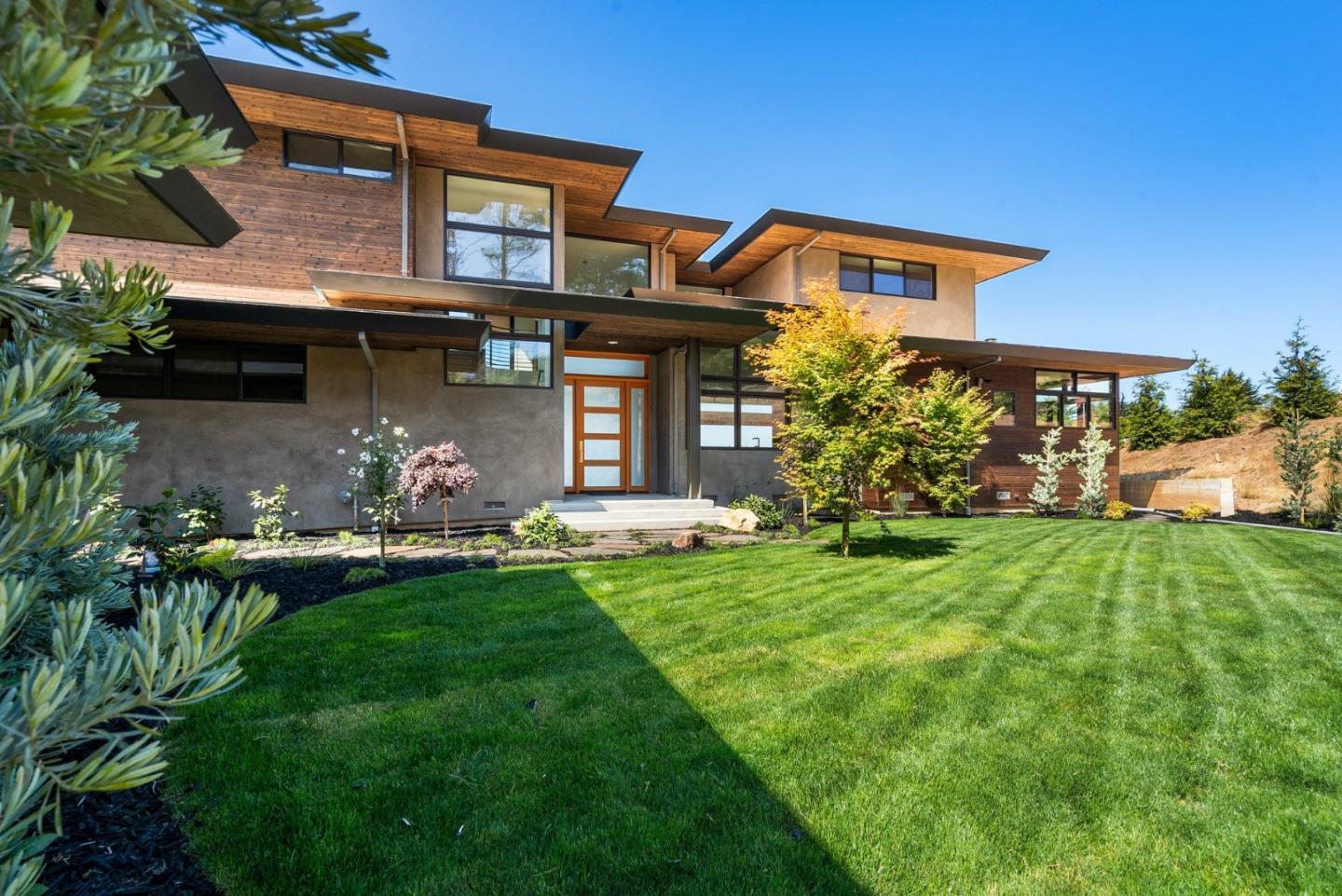 Detail Gallery Image 13 of 85 For 600 Sea View Ter, La Selva Beach,  CA 95076 - 6 Beds | 5/2 Baths