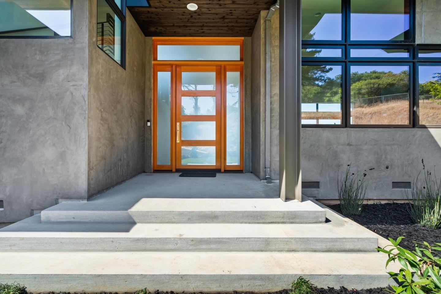 Detail Gallery Image 16 of 85 For 600 Sea View Ter, La Selva Beach,  CA 95076 - 6 Beds | 5/2 Baths