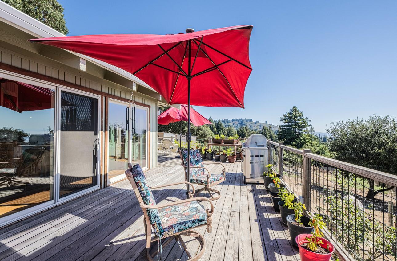 Detail Gallery Image 12 of 60 For 30 Pacific View Ter, Watsonville,  CA 95076 - 4 Beds | 2 Baths